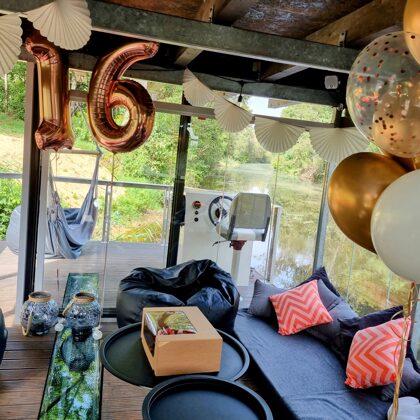 Iespēja svinēt svētkus vai atpūsties arī uz kuģīša, līdz 12 pers.