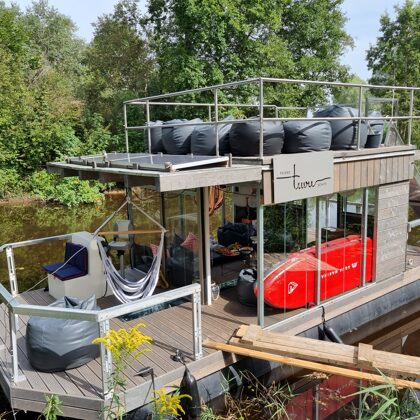 Iespēja svinēt svētkus vai atpūsties arī uz kuģīša, līdz 12 pers.