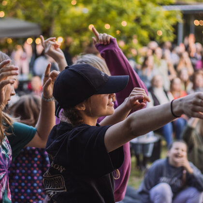 Dārza Svētki ar grupu ASTRO N' OUT